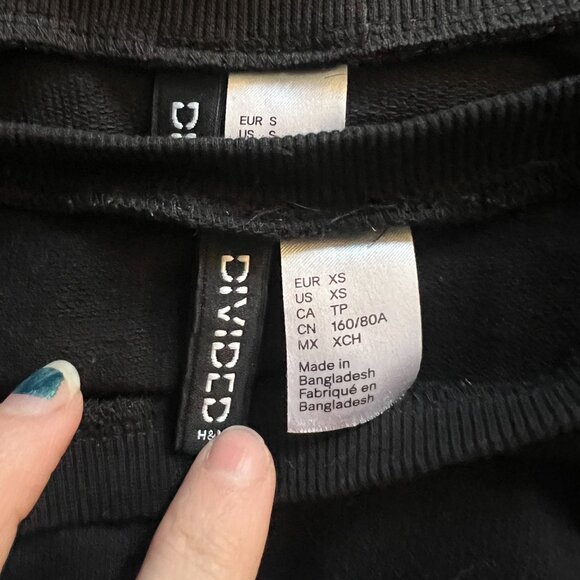 Not Okay emo sweater - Picture 2 of 2